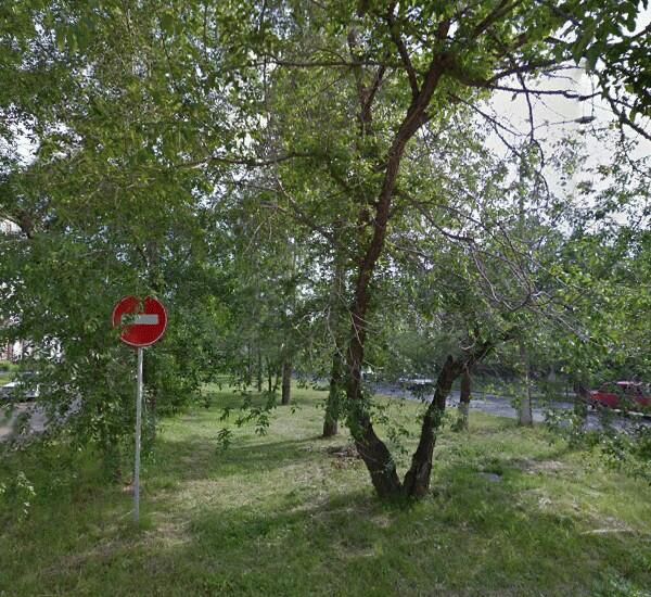 Банкомат Восточного Экспресс Банка по адресу ул. Мира,  д. 23/15